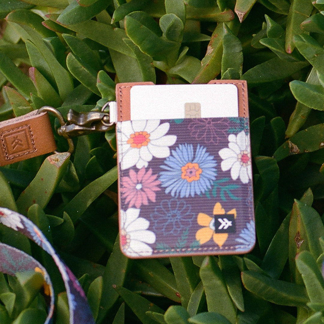 Vertical Leather Wallet - Clover - Thread®