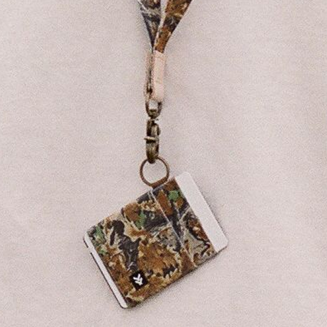 Elastic Wallet - Realtree Advantage - Thread®