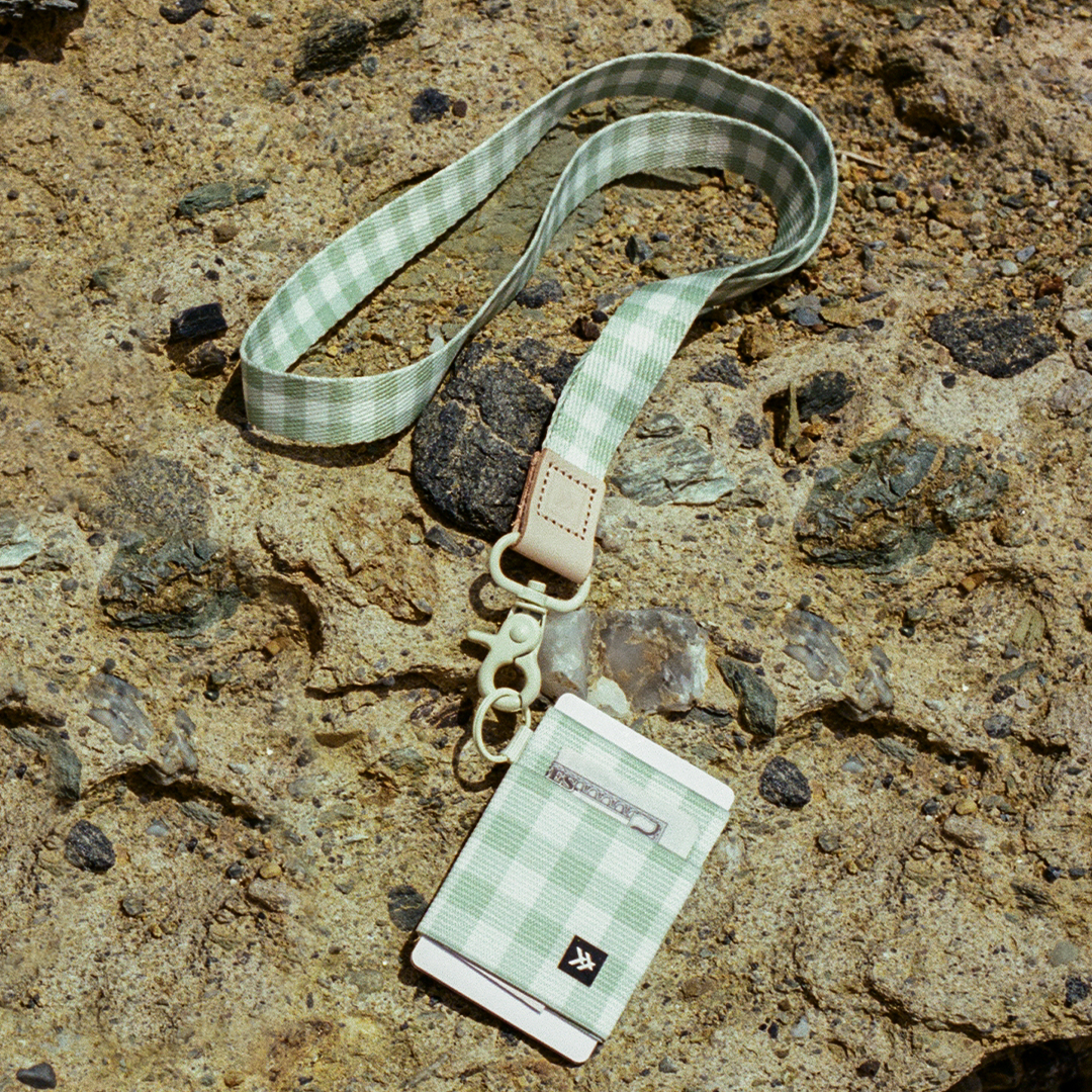Elastic Wallet - Green Gingham - Thread®