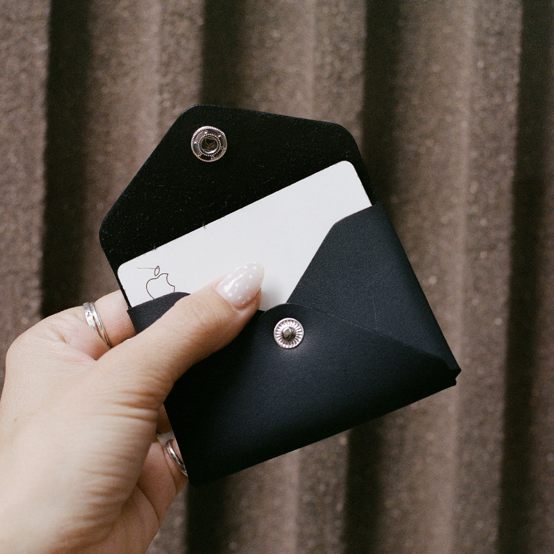 Envelope Wallet - Black - Thread®