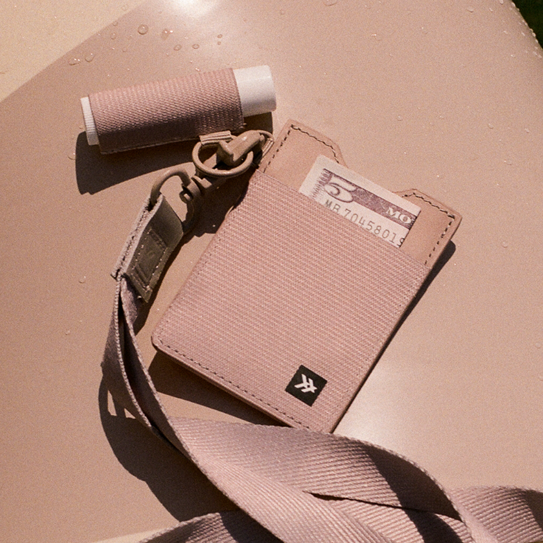 Vertical Leather Wallet - Sand - Thread®