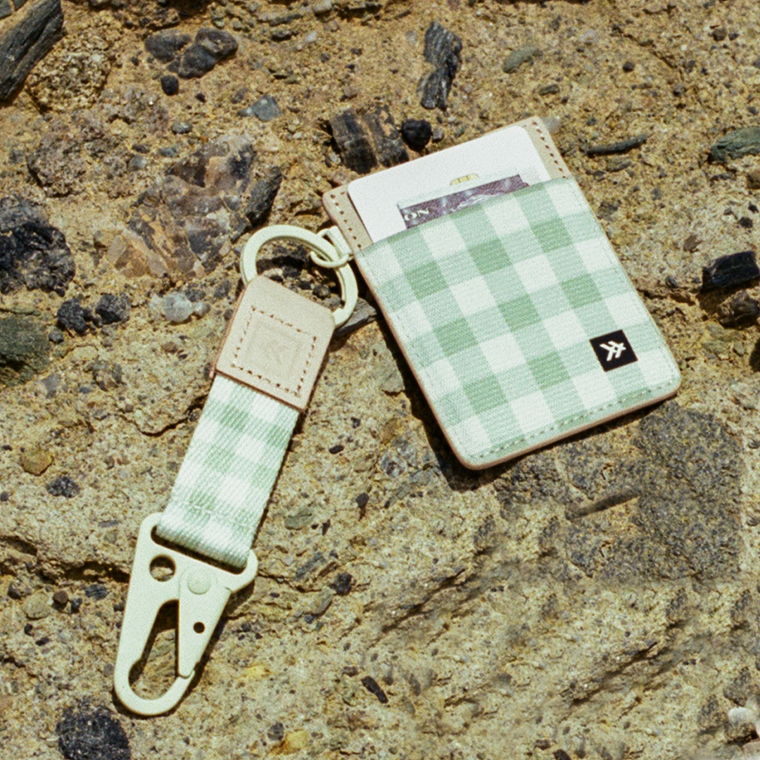 Vertical Leather Wallet - Green Gingham - Thread®