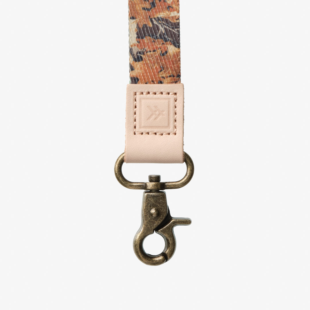 Wristlet Keychain - Realtree Advantage - Thread®
