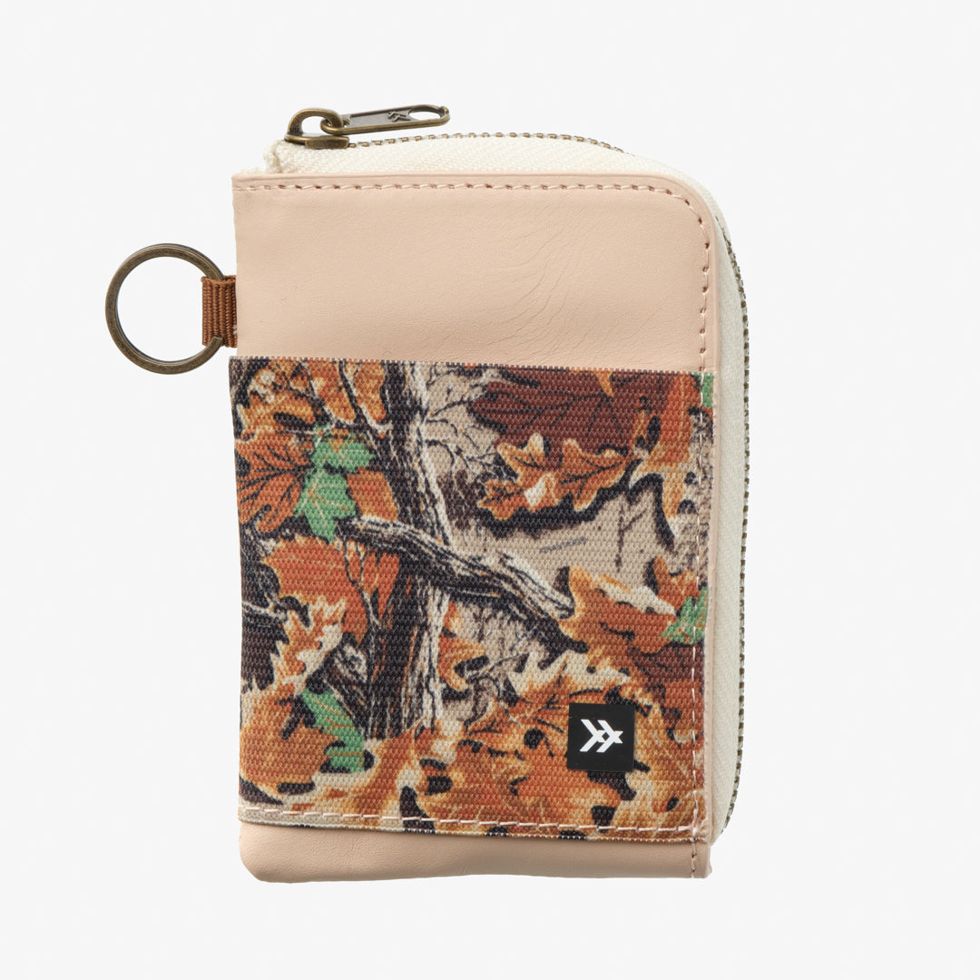 Leather Zip Wallet - Realtree Advantage - Thread®