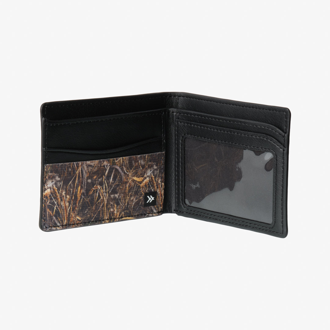 Vegan Leather Bifold Wallet - Realtree Max - Thread®