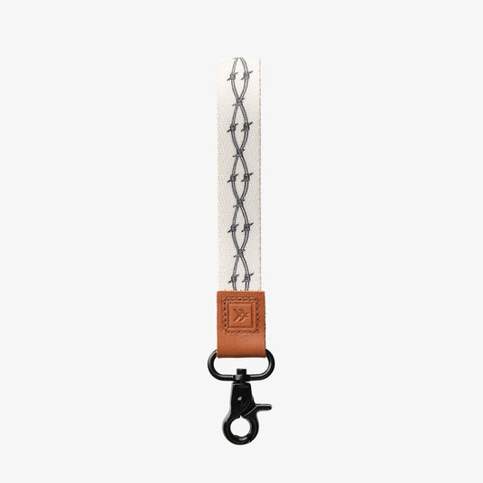 Wristlet Keychain - Heartbreaker - Thread®
