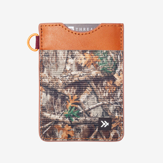 Vertical Leather Wallet - Realtree Edge - Thread®