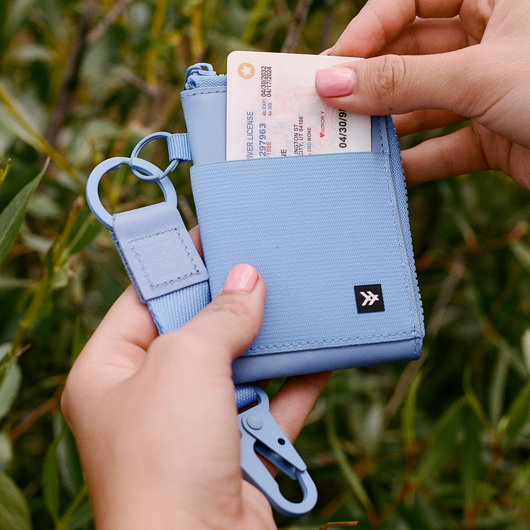 Keychain Clip - Cornflower - Thread®