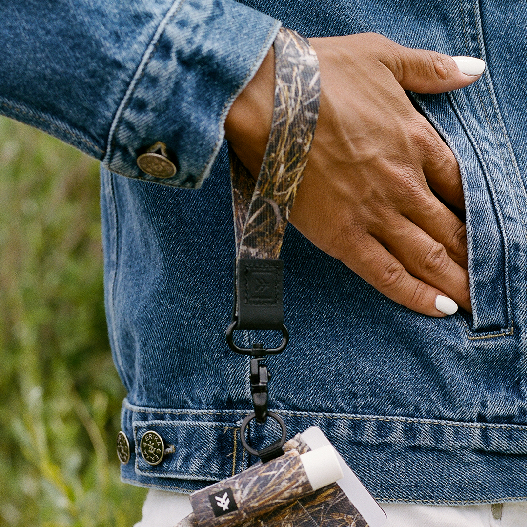 Wristlet Keychain - Realtree Max - Thread®