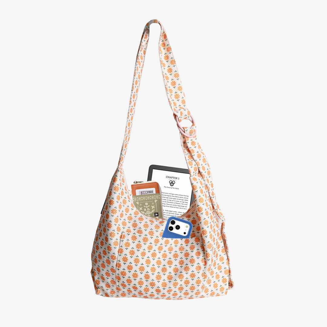 Small Slouchy Shoulder Bag - Daisy - Thread®