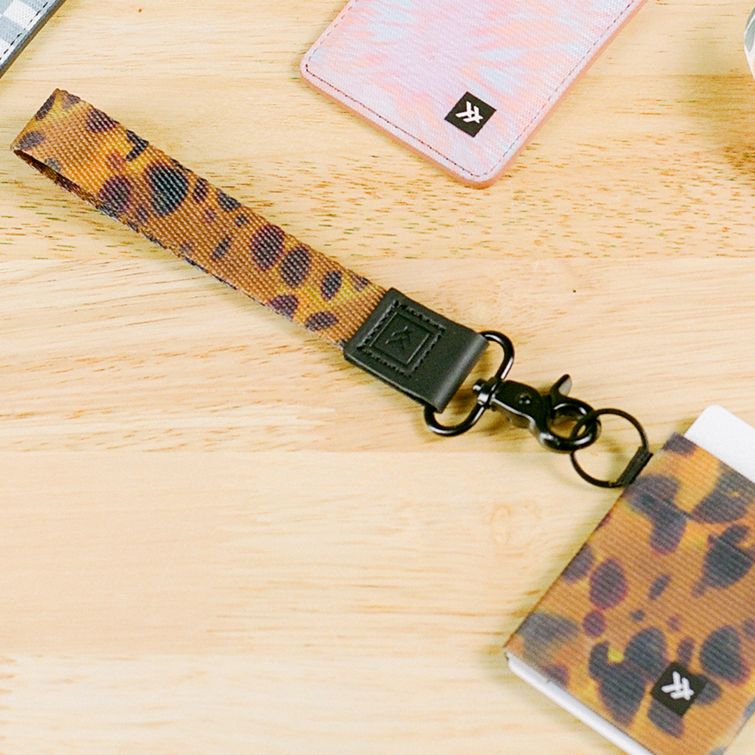 Wristlet Keychain - Tortoise - Thread®