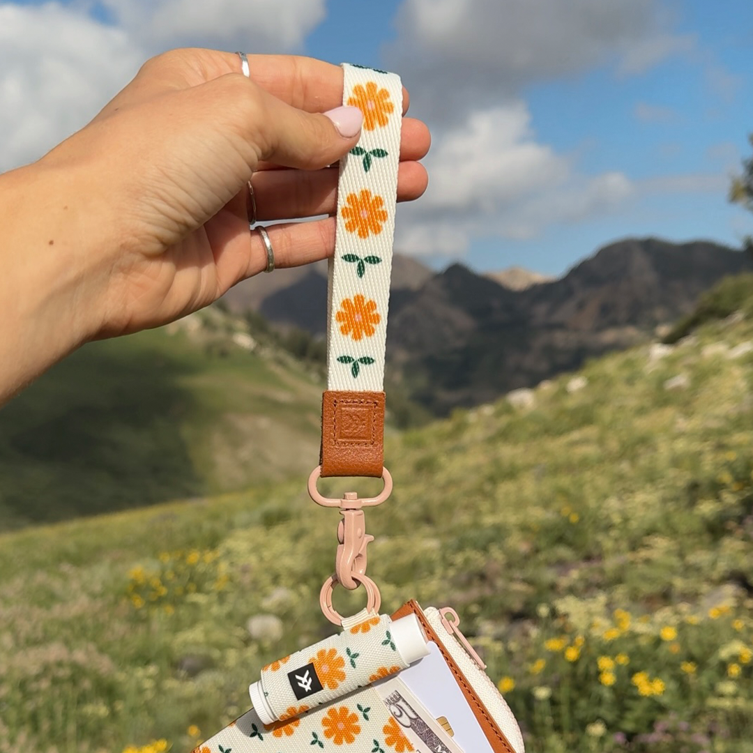 Wristlet Keychain - Daisy - Thread®